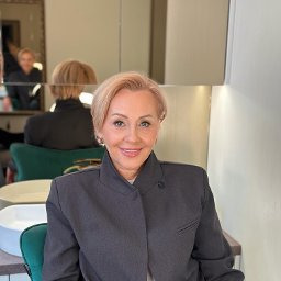 Svetlana.